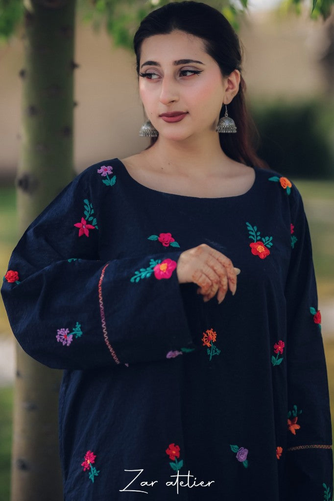Midnight Bloom – Embroidered Cotton Long Kurta Set
