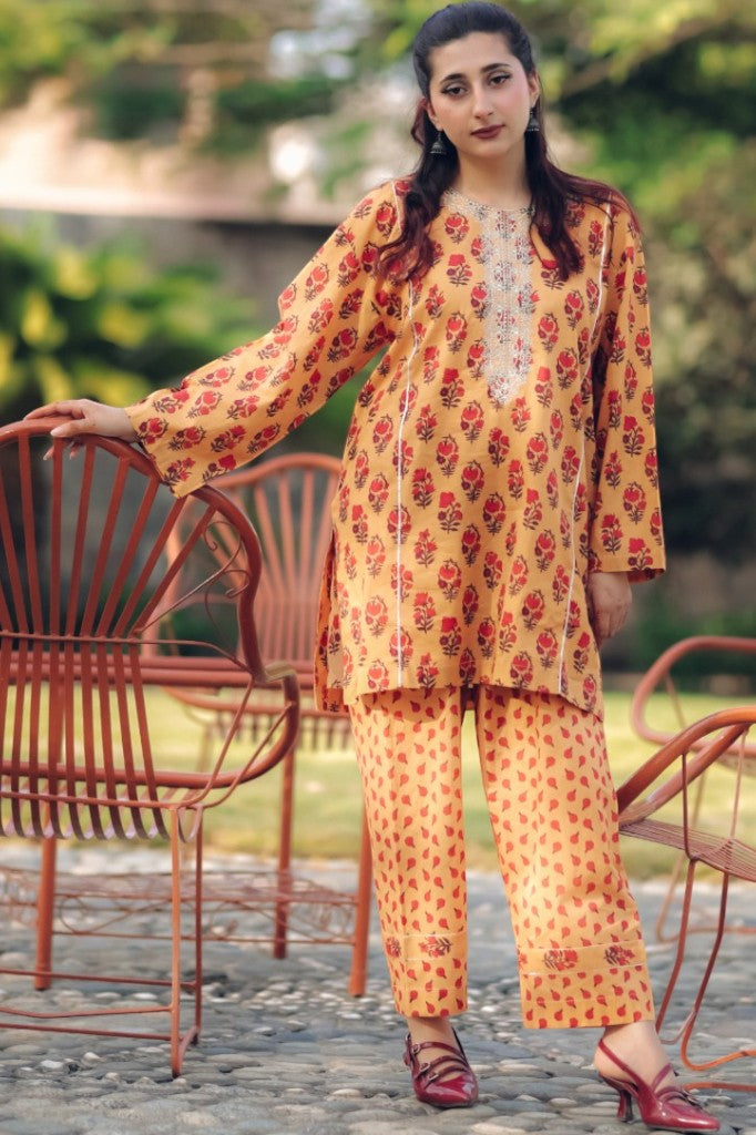 Amber Flora – 2-Piece Embroidered Lawn Co-ord Set